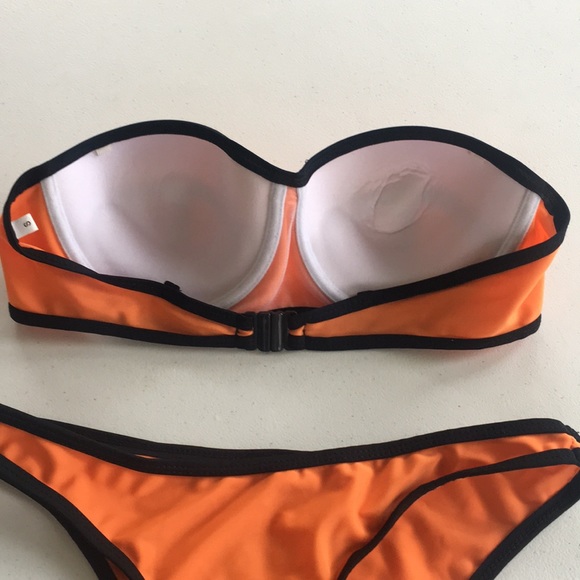 Structured Halter Bikini - Picture 2 of 4